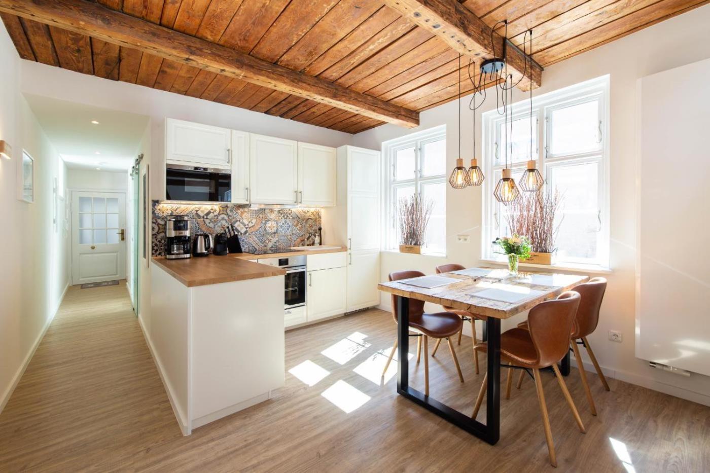 Nordic Nature Loft In Travemuende Direkt In Der Vorderreihe Inkl Privatsauna * Lubeck